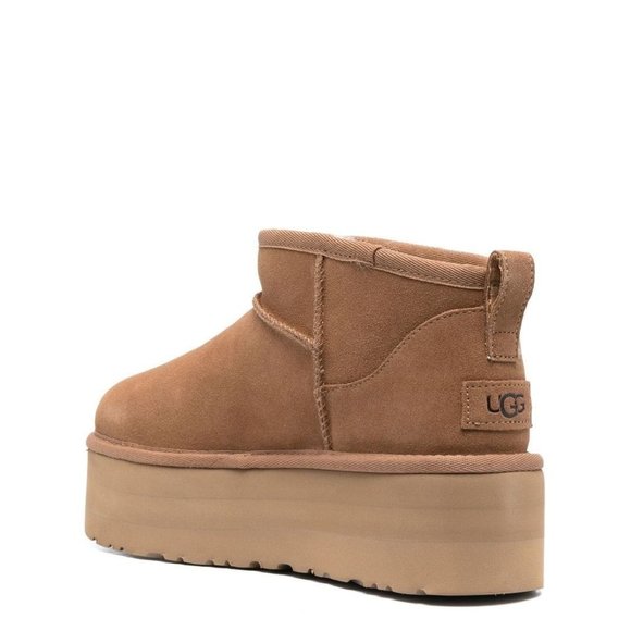 UGG Women's Classic Ultra Mini Platform Boot - Picture 4 of 9